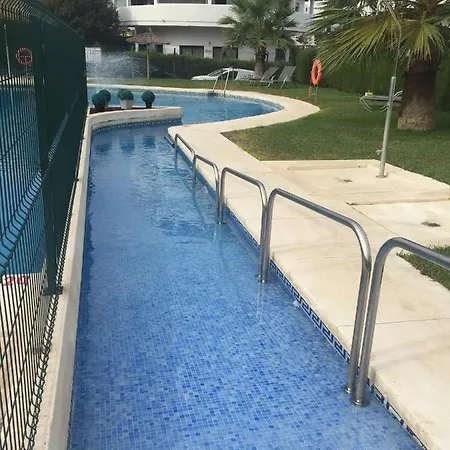 Balcon De Apartment