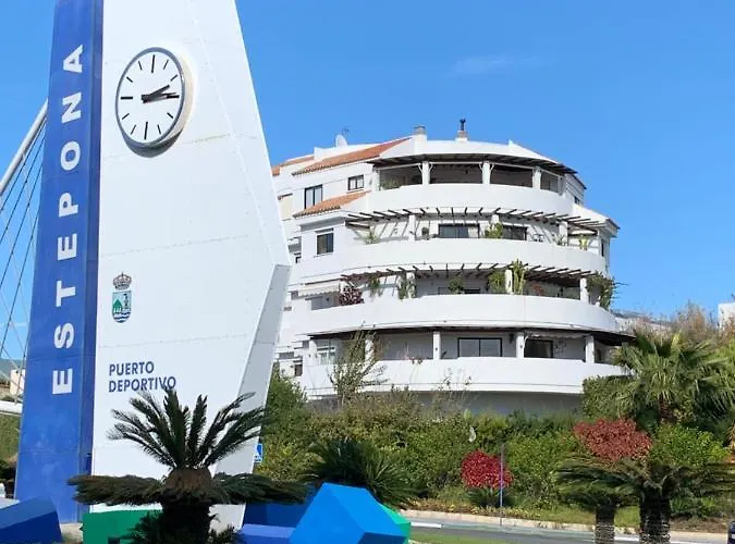 Balcon De 埃斯特波纳