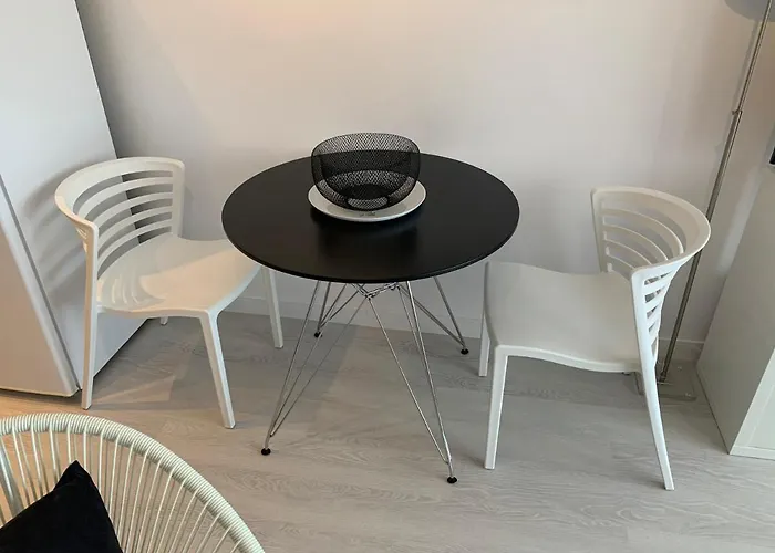 公寓 Balcon De 埃斯特波纳